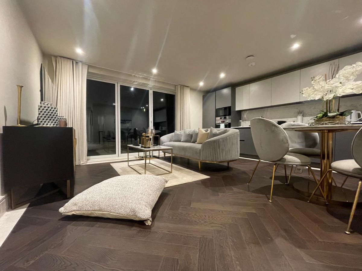 Apartament Sophisticated 1Br, 1 Ba Chigwell Designer Flat Chcl F2 Zewnętrze zdjęcie