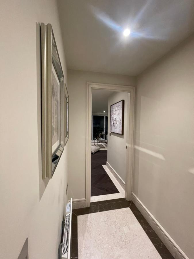 Apartament Sophisticated 1Br, 1 Ba Chigwell Designer Flat Chcl F2 Zewnętrze zdjęcie