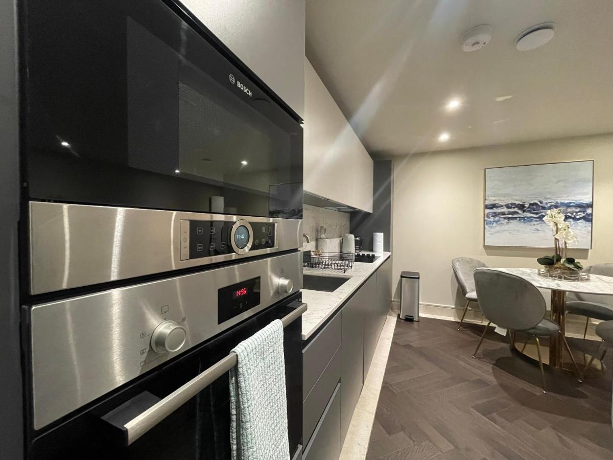 Apartament Sophisticated 1Br, 1 Ba Chigwell Designer Flat Chcl F2 Zewnętrze zdjęcie